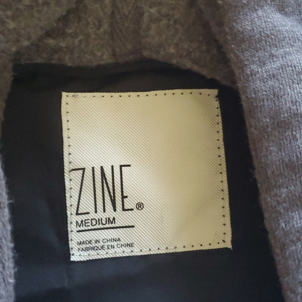 ZINE windbreaker jacket - Picture 2 of 5
